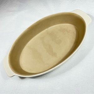 The Pampered Chef large oval glazed baker